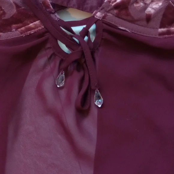 Victoria Secret night gown - Picture 3 of 11